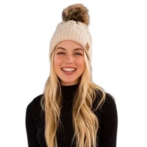Panache Beige cable knit hat(45)